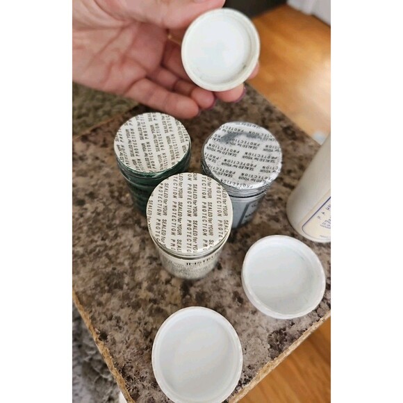 Lot Of 3 New Comotion Embossing Powders .6 oz - Silver, Green & Glitter Plus Ink - Picture 2 of 9